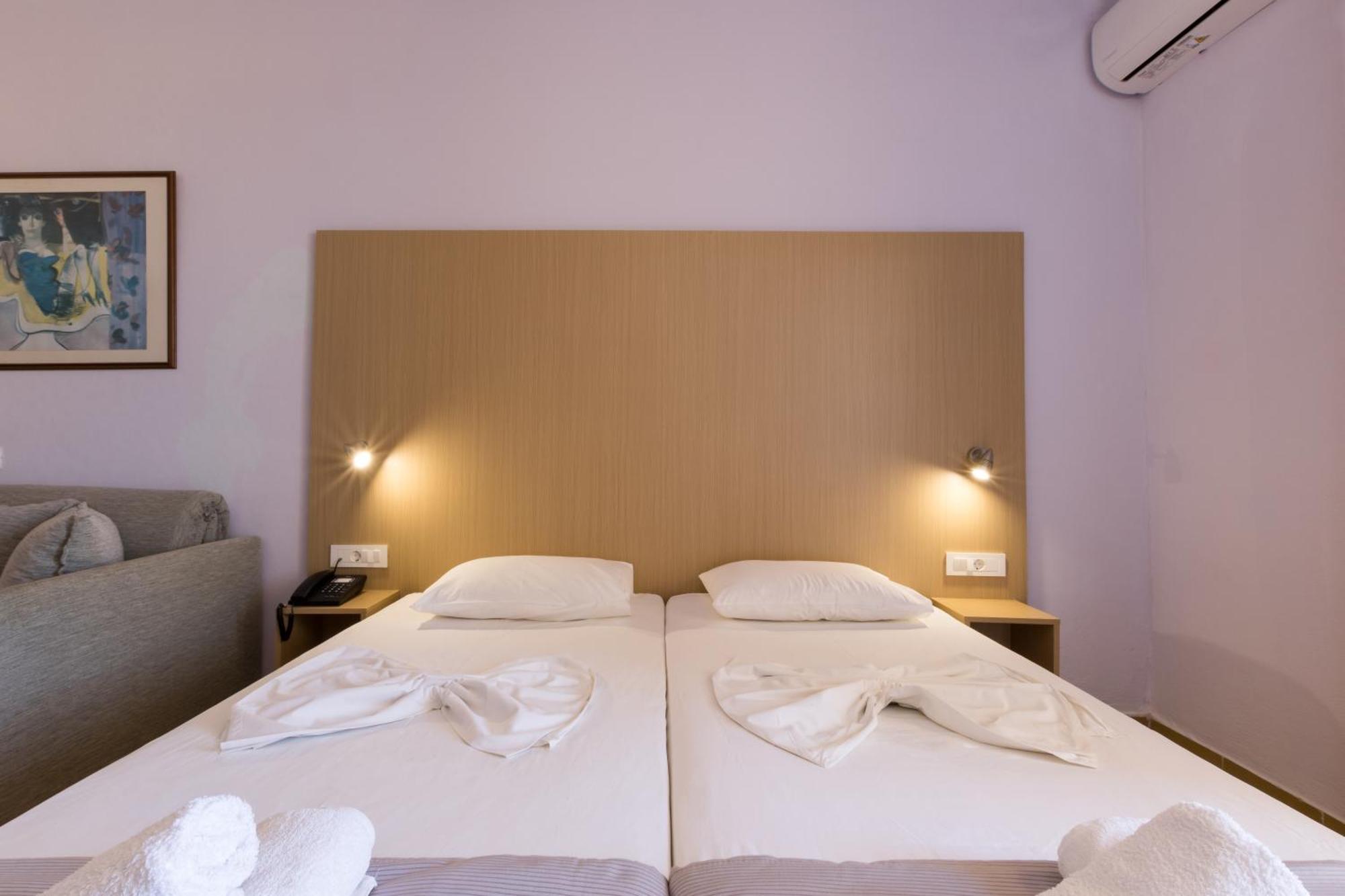 Atlantis Hotel Karpatos Zewnętrze zdjęcie