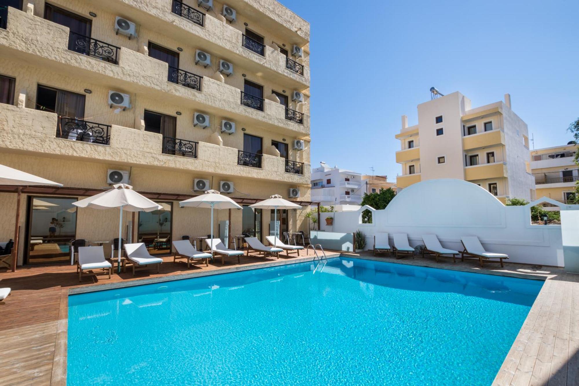 Atlantis Hotel Karpatos Zewnętrze zdjęcie