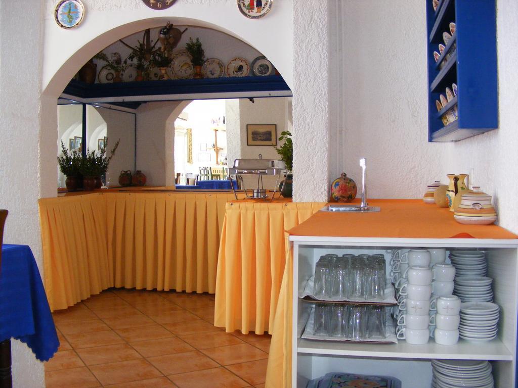 Atlantis Hotel Karpatos Zewnętrze zdjęcie